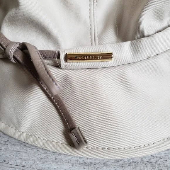 BURBERRY - hat - Picture 11 of 16